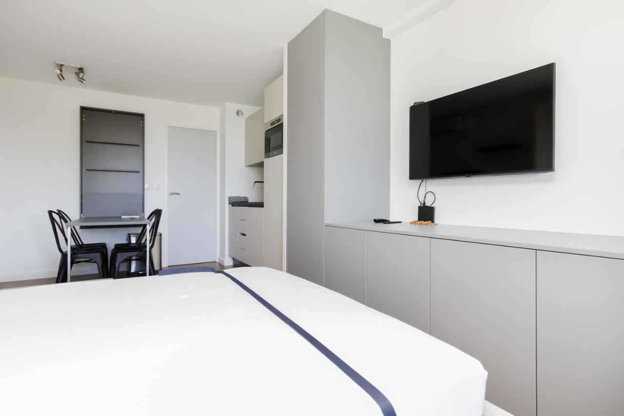 Suite 118 - Piscine - 50 Metres Plage - Terrasse - Clim - Wifi Cannes Dış mekan fotoğraf